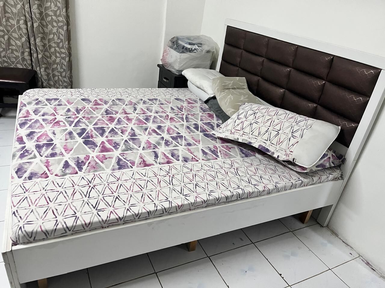 Al Malaz, Furniture, SAR 300,  Double Bed For Sale In Very Good Condition 300 SAR ONLY