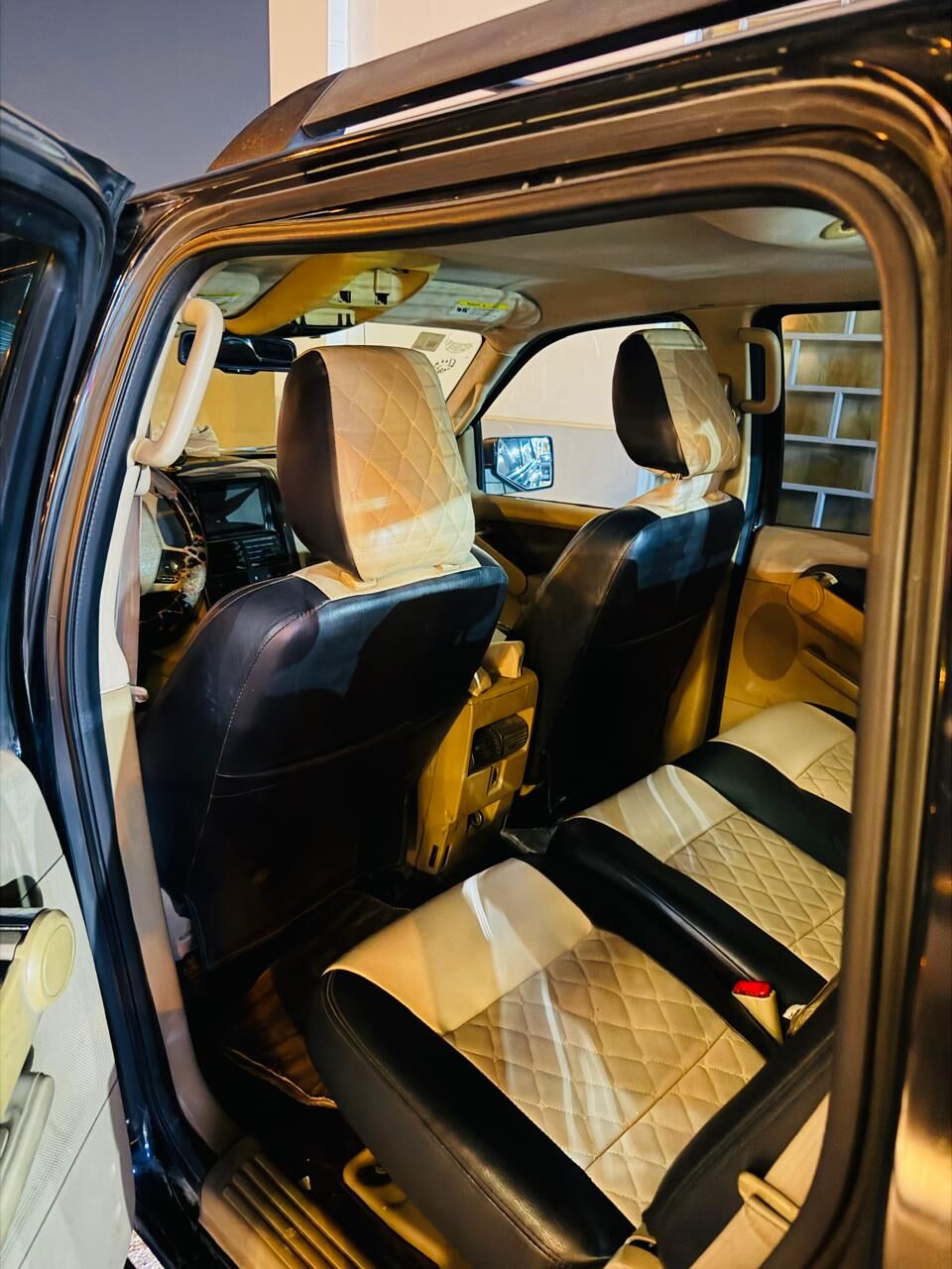 Riyadh, Vehicles, Cars & Trucks , SAR 16,  Ford Explorer,  2009,  Automatic,  200000 KM,   , 200,000 KM, , Saudi Specs &ndash; SAR 16,000