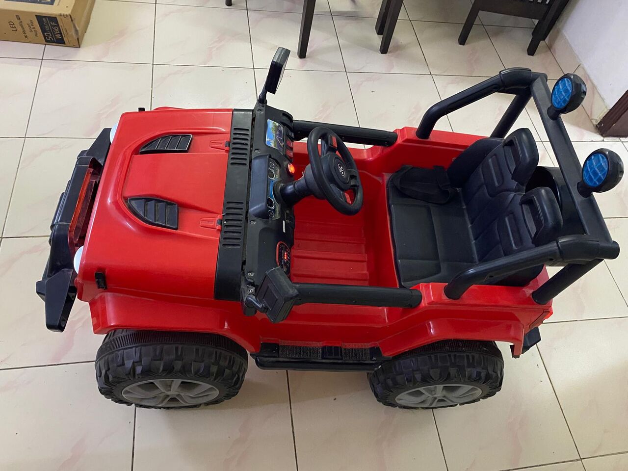 Muharraq, Household Items, BHD 1,  QUEEN SIZE STEEL COT AND ELECTRIC TOY CAR