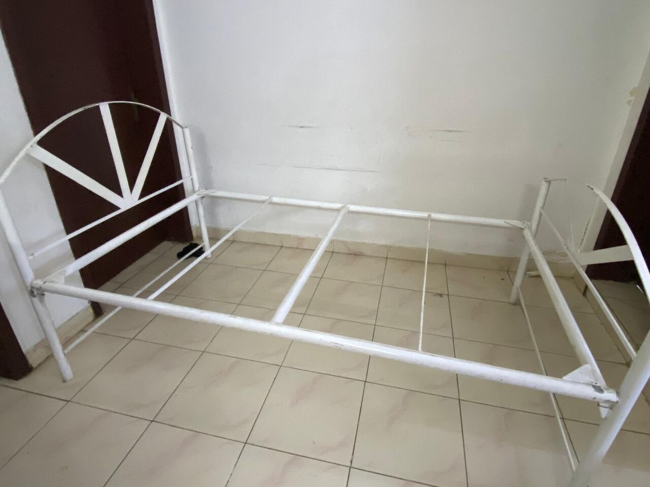 Muharraq, Household Items, BHD 1,  QUEEN SIZE STEEL COT AND ELECTRIC TOY CAR