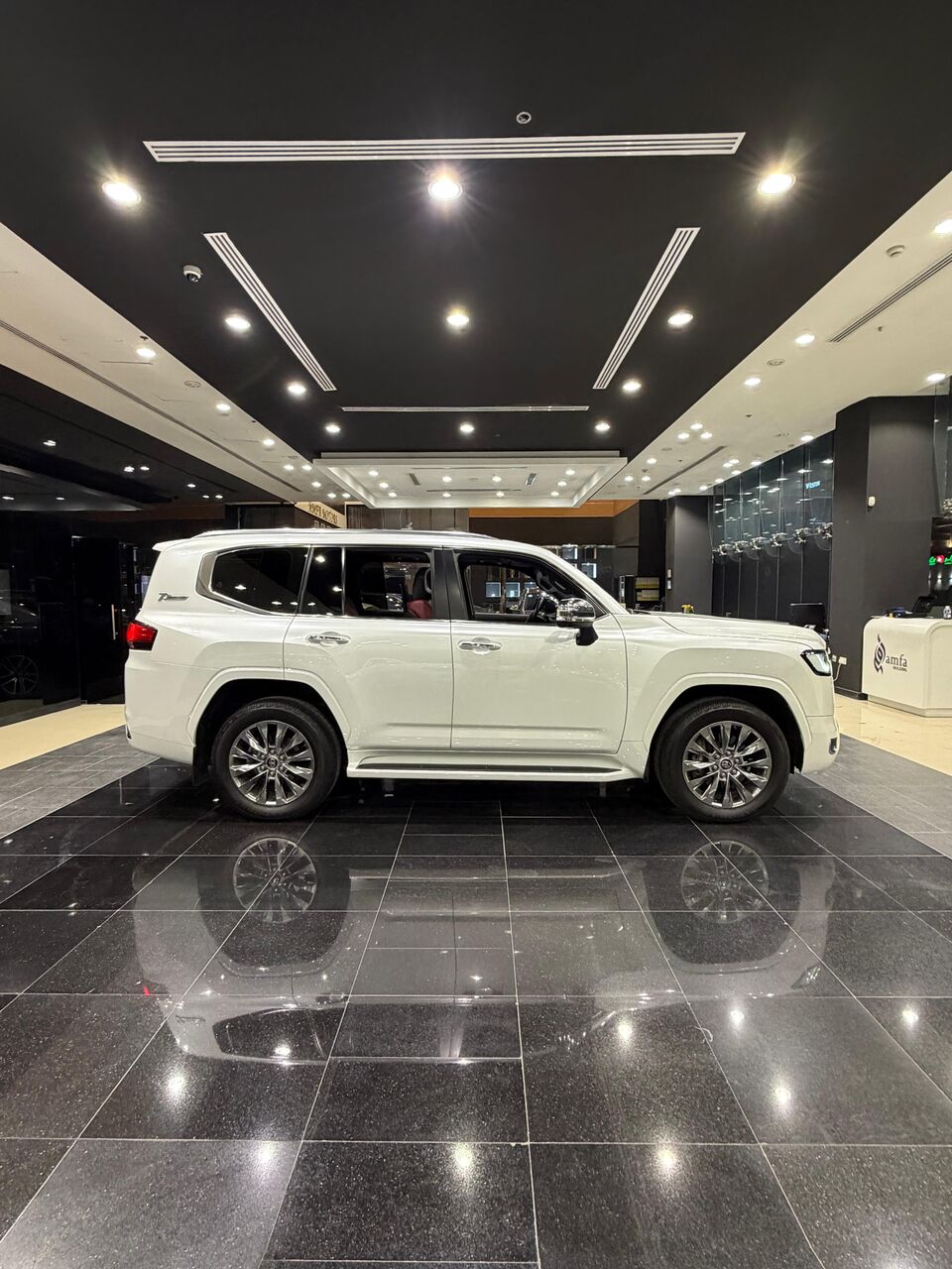Sanabis, Vehicles, Cars & Trucks , BHD 28000,  Toyota Land Cruiser,  2022,  Automatic,  71000 KM,   VXR Model