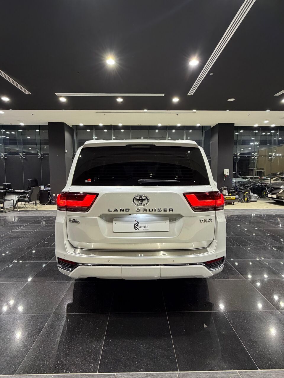 Sanabis, Vehicles, Cars & Trucks , BHD 28000,  Toyota Land Cruiser,  2022,  Automatic,  71000 KM,   VXR Model