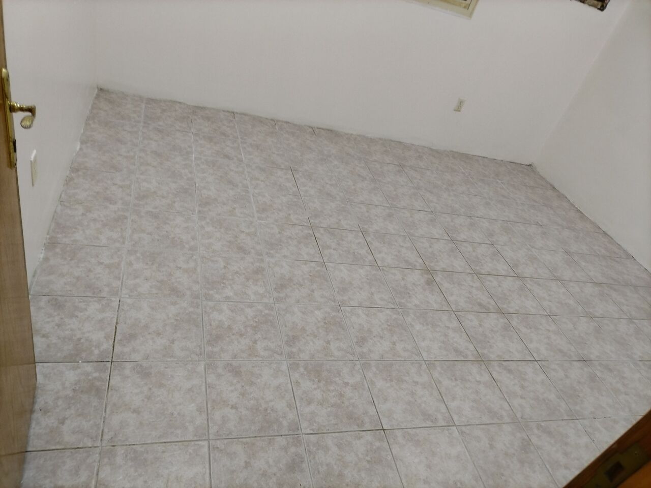 Khobar, Apartments, Flats, Houses & Villas, SAR 17/year,  2 BR,  Family Apartment For Rent (Two Rooms, Hall, Bathrooms, Kitchen, Second Floor, External)