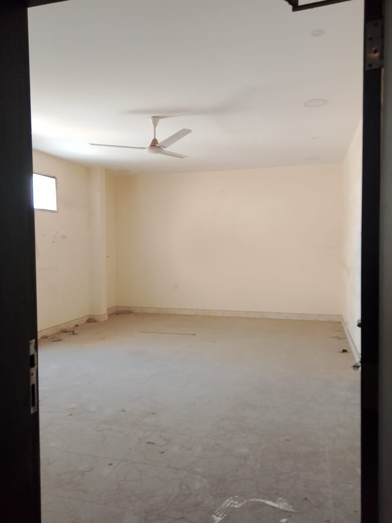 Manama, Offices, BHD 100,  Office With Parking. We Have 2 Units