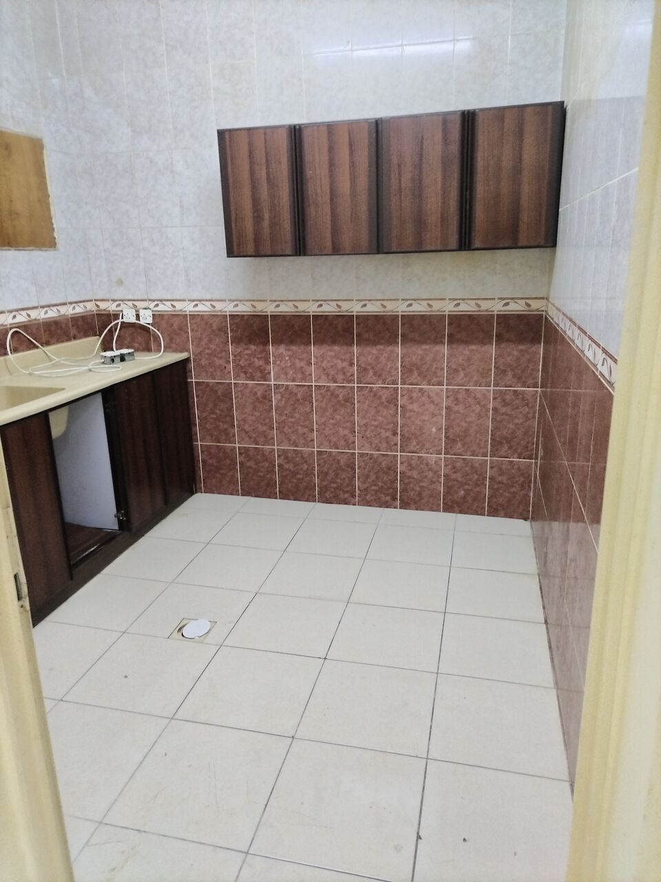 Khobar, Apartments, Flats, Houses & Villas, SAR 16000/year,  2 BR,  Family Apartment For Rent (Two Rooms, Bathroom, Kitchen, First Floor)
