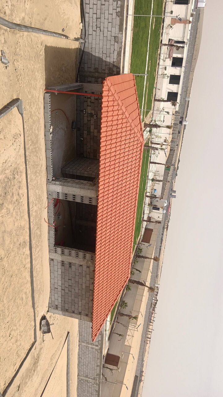 Dammam, Construction, تركيب القرميد الحديد الخشب تركيب القرميد 