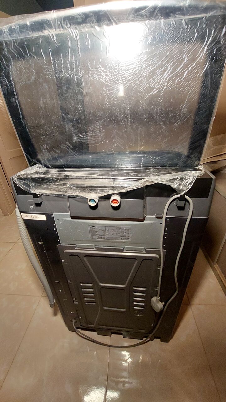 Al Naseem, Appliances, SAR 1350,  White Westinghouse 11 KG Fully Automatic Washing Machine &ndash; Like New