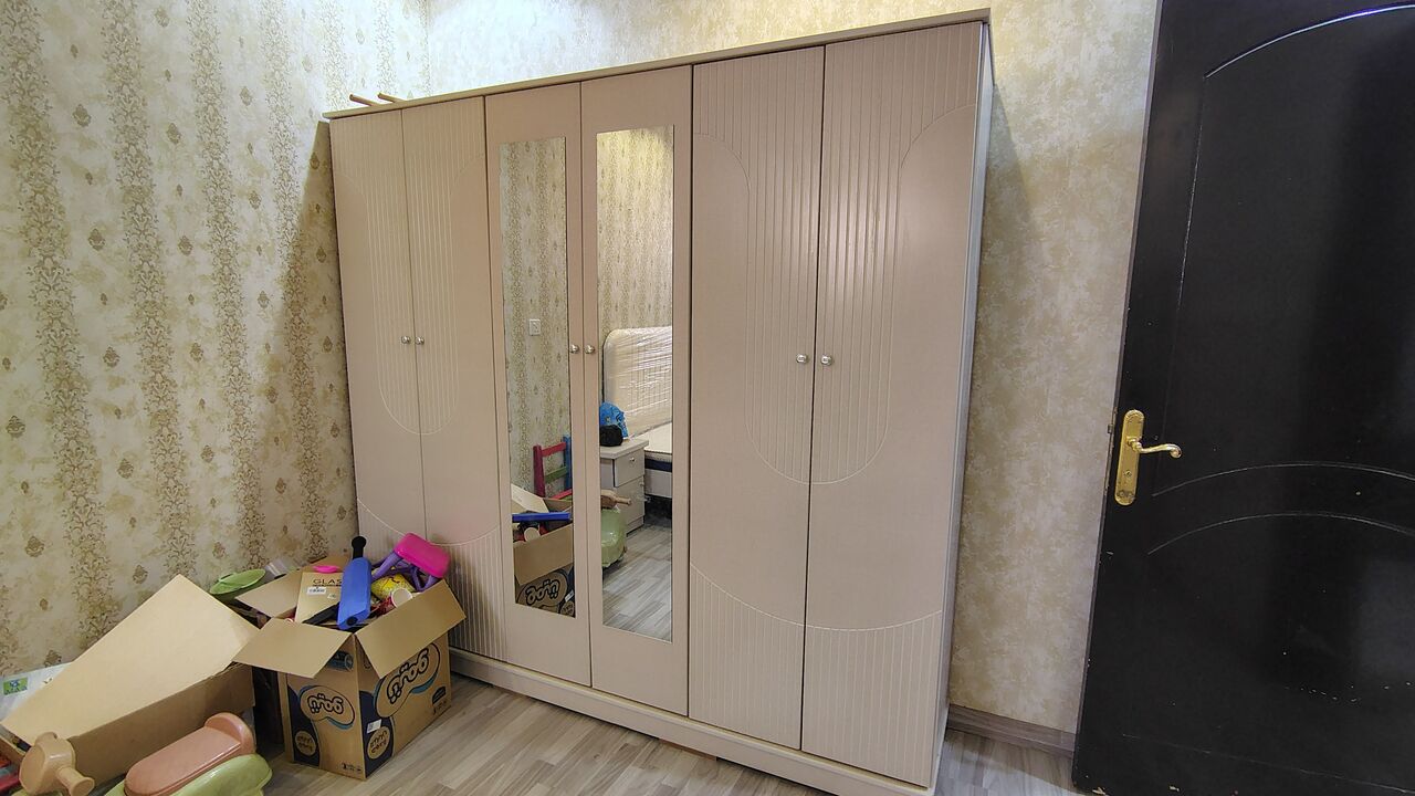 Riyadh, Furniture, SAR 1900,  Household Items For Sale Al Uraijah Badiya