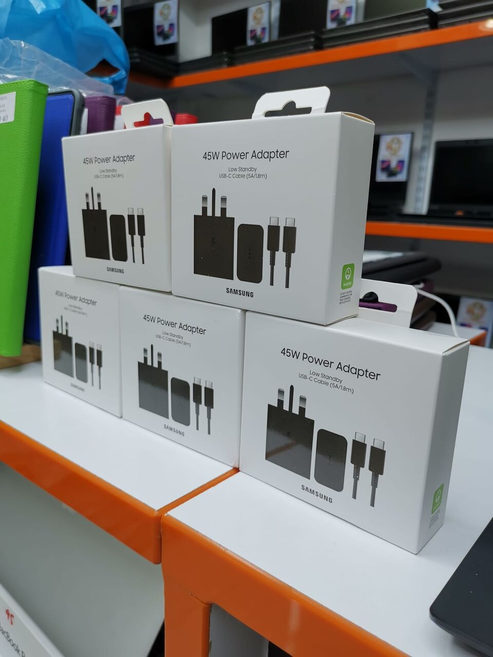 Manama, Electronics, BHD 5,  Samsung Super Fast Charger 45w