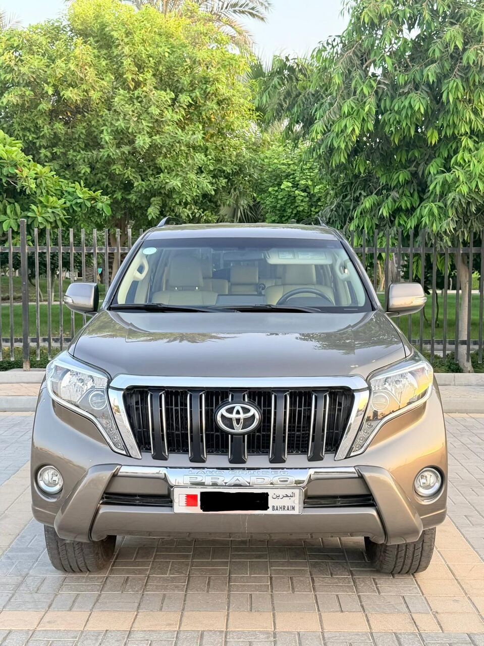 Manama, Vehicles, Cars & Trucks , BHD 11000,  Toyota Prado TXL V6, Bronze Colour,  2016,  Automatic,  117070 KM,  Toyota Prado TXL V6 Petrol  Bronze,  -Family SUV In Great Condition