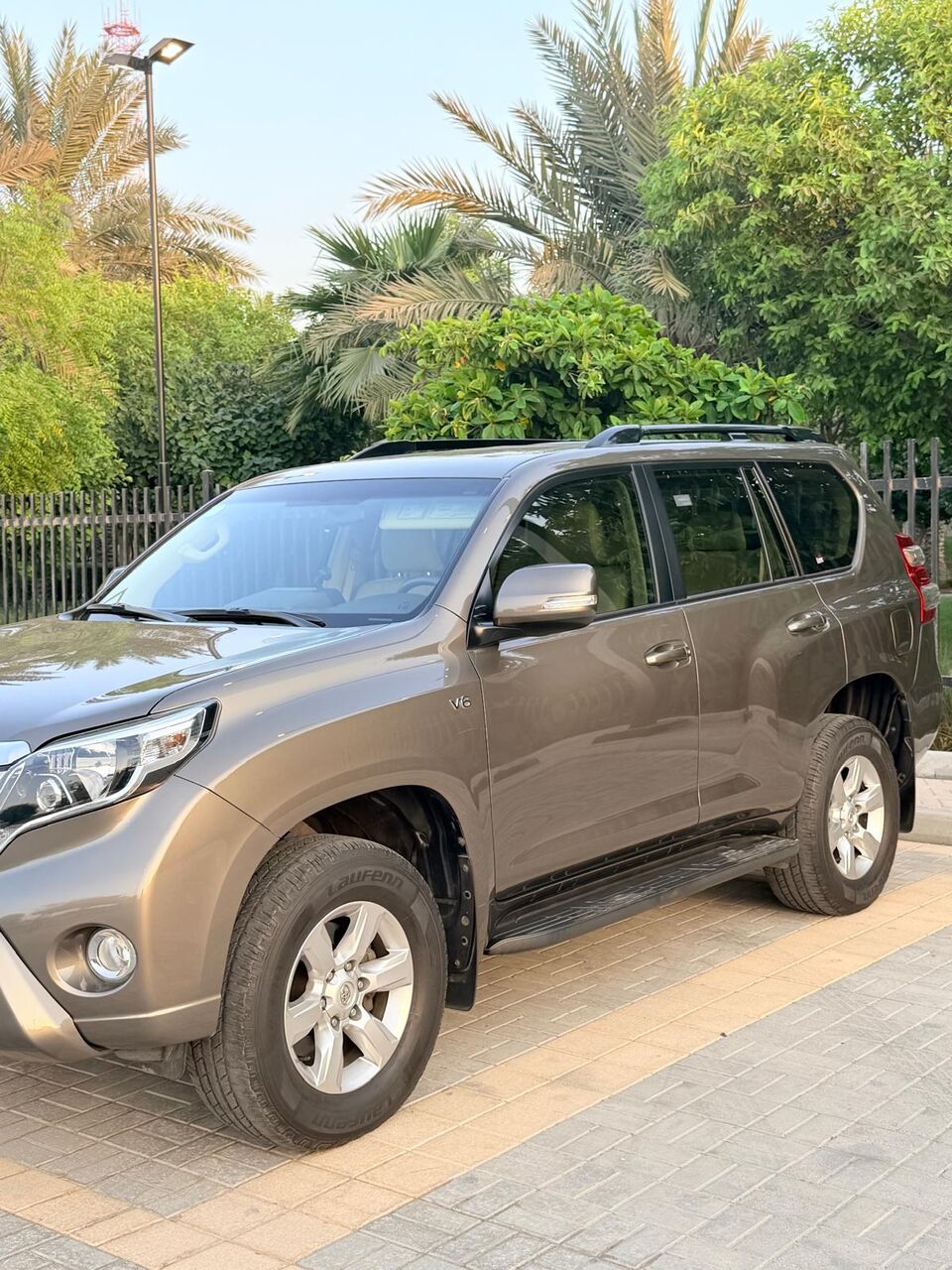 Manama, Vehicles, Cars & Trucks , BHD 11000,  Toyota Prado TXL V6, Bronze Colour,  2016,  Automatic,  117070 KM,  Toyota Prado TXL V6 Petrol  Bronze,  -Family SUV In Great Condition