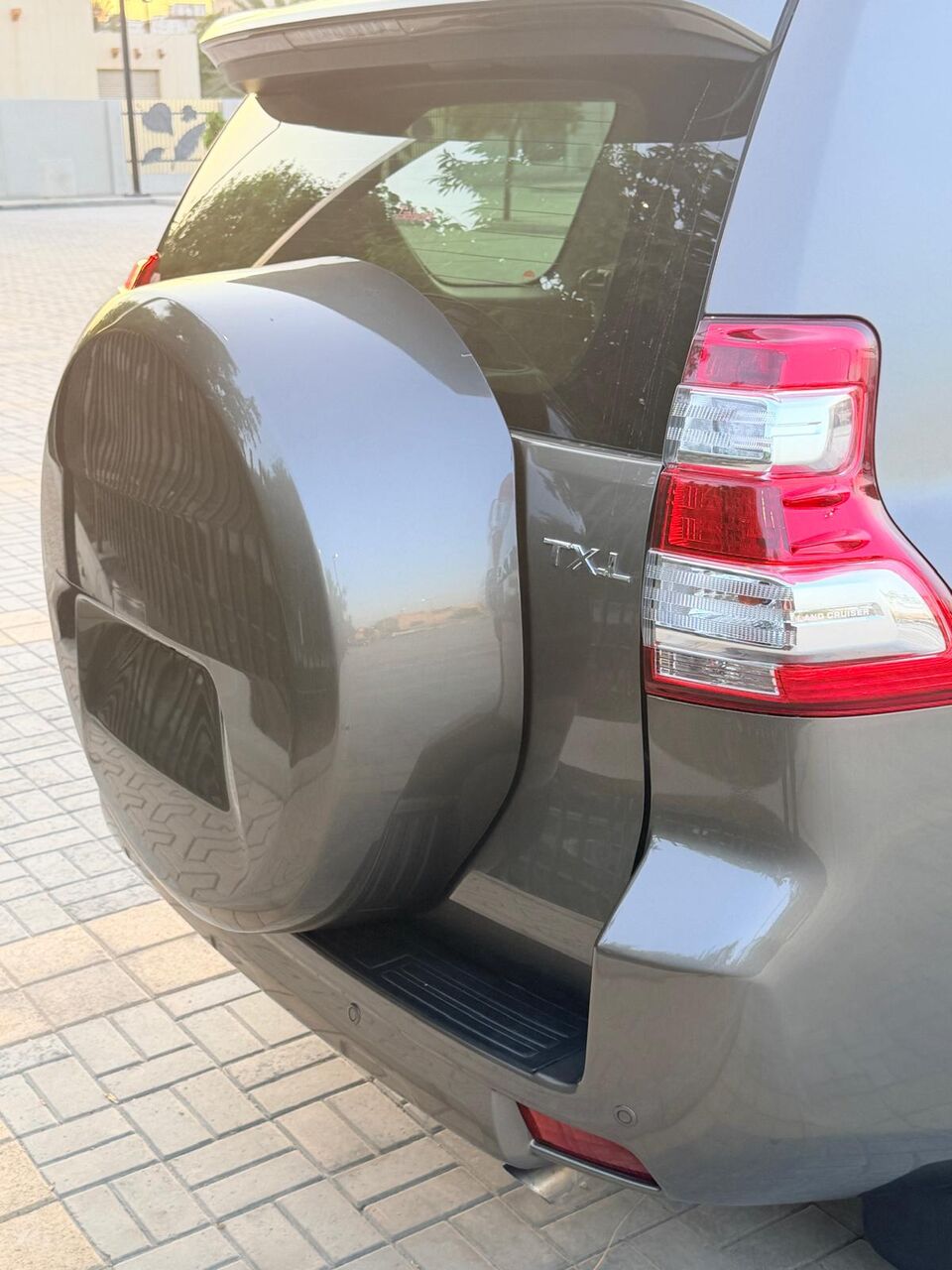 Manama, Vehicles, Cars & Trucks , BHD 11000,  Toyota Prado TXL V6, Bronze Colour,  2016,  Automatic,  117070 KM,  Toyota Prado TXL V6 Petrol  Bronze,  -Family SUV In Great Condition