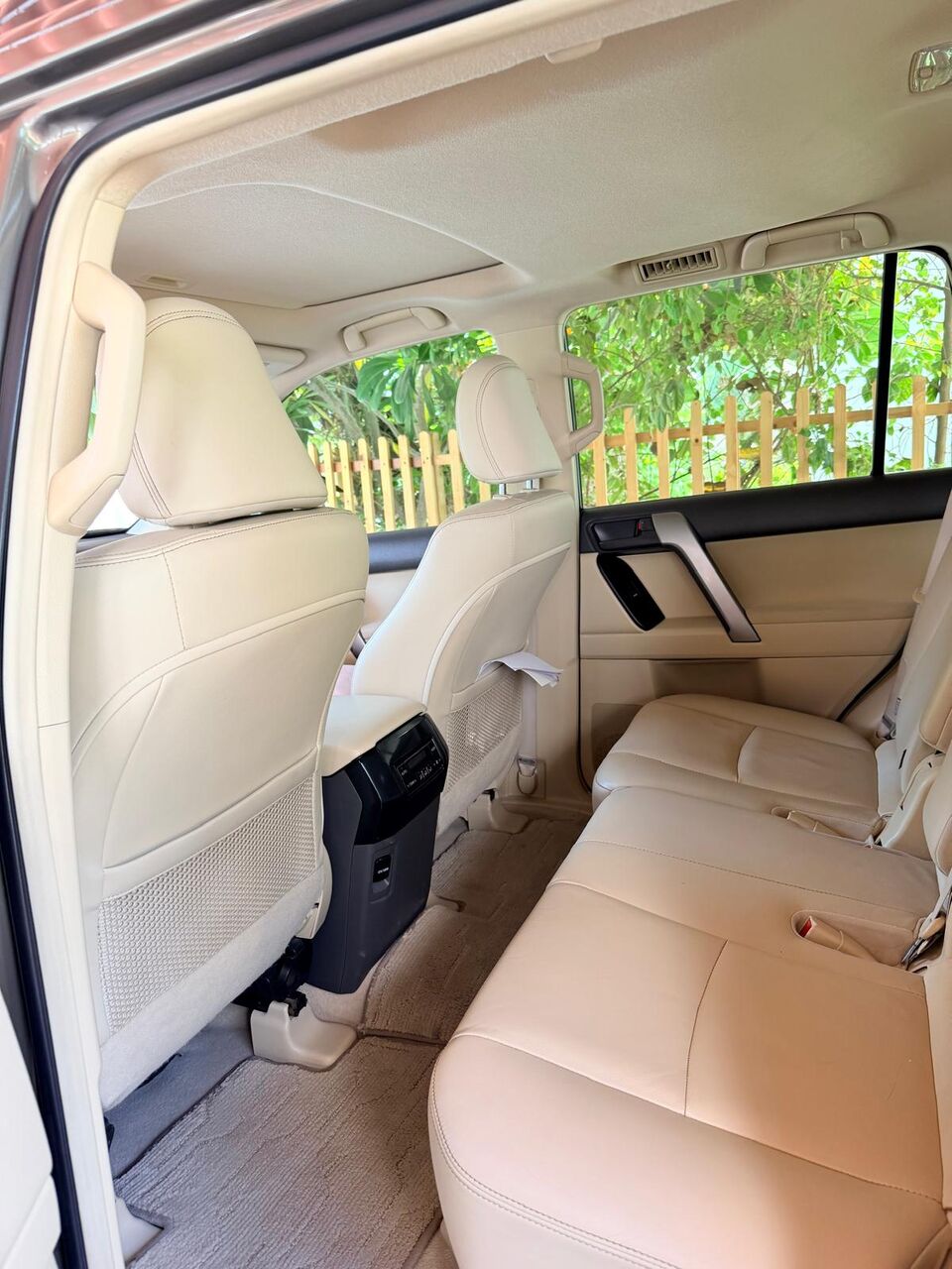 Manama, Vehicles, Cars & Trucks , BHD 11000,  Toyota Prado TXL V6, Bronze Colour,  2016,  Automatic,  117070 KM,  Toyota Prado TXL V6 Petrol  Bronze,  -Family SUV In Great Condition