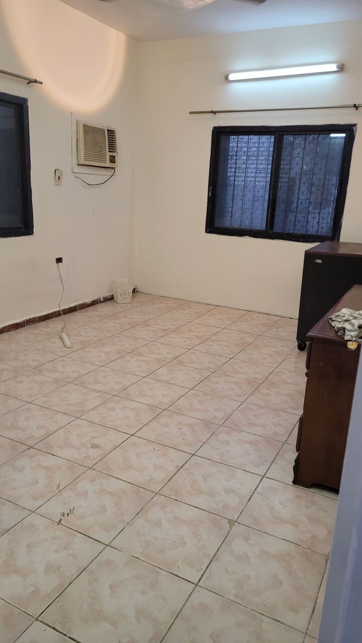 Jeddah, Apartments, Flats, Houses & Villas, SAR 1500/month,  2-ROOM FLAT FOR RANT - WITH TOW AC AVILABLE FOR SALE