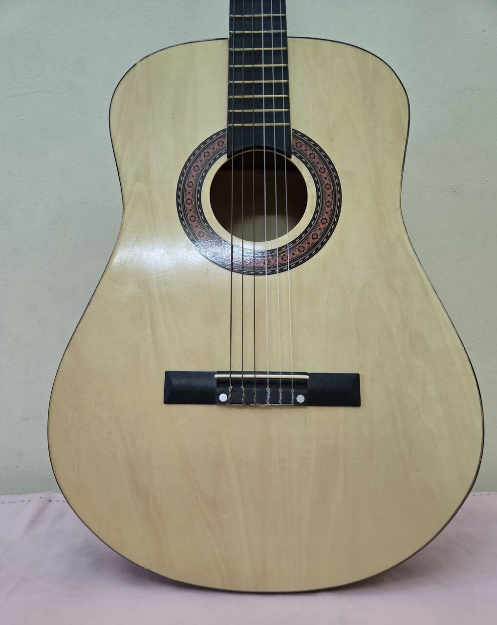 Manama, Musical Instruments, BHD 18,  Acoustic Guitar  For Sale