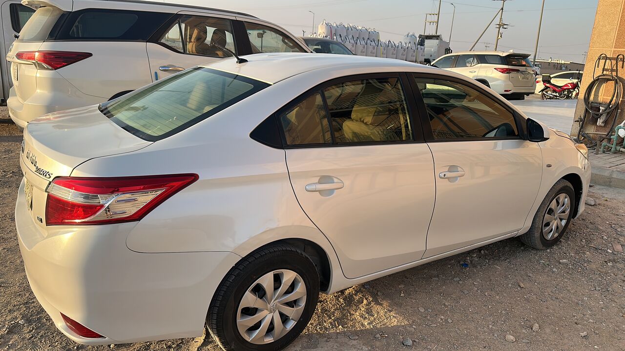 Haradh, Vehicles, Cars & Trucks , SAR 30000,  Toyota Yaris,  2017,  Automatic,  236000 KM,   , ,non Accidental