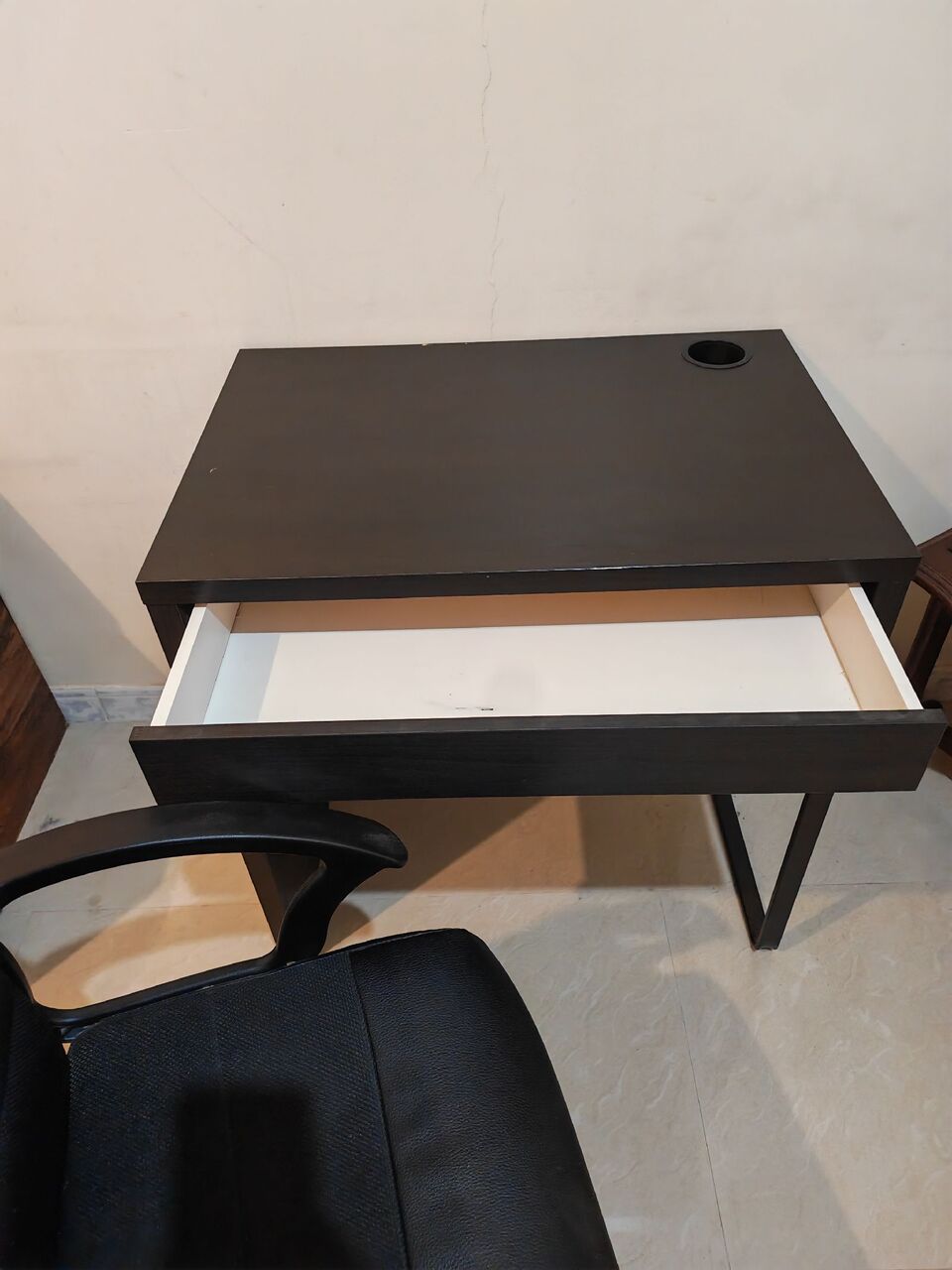 Al Wizarat, Furniture, SAR 200,  Computer Table With Chair