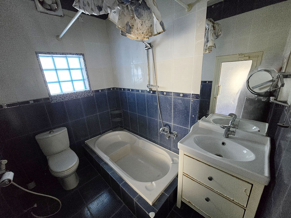 Jidhafs, Apartments, Flats, Houses & Villas, BHD 220/month,  3 BR,  125 Sq. Meter,  3BHK Apartment In Jidhafs First Floor With AC