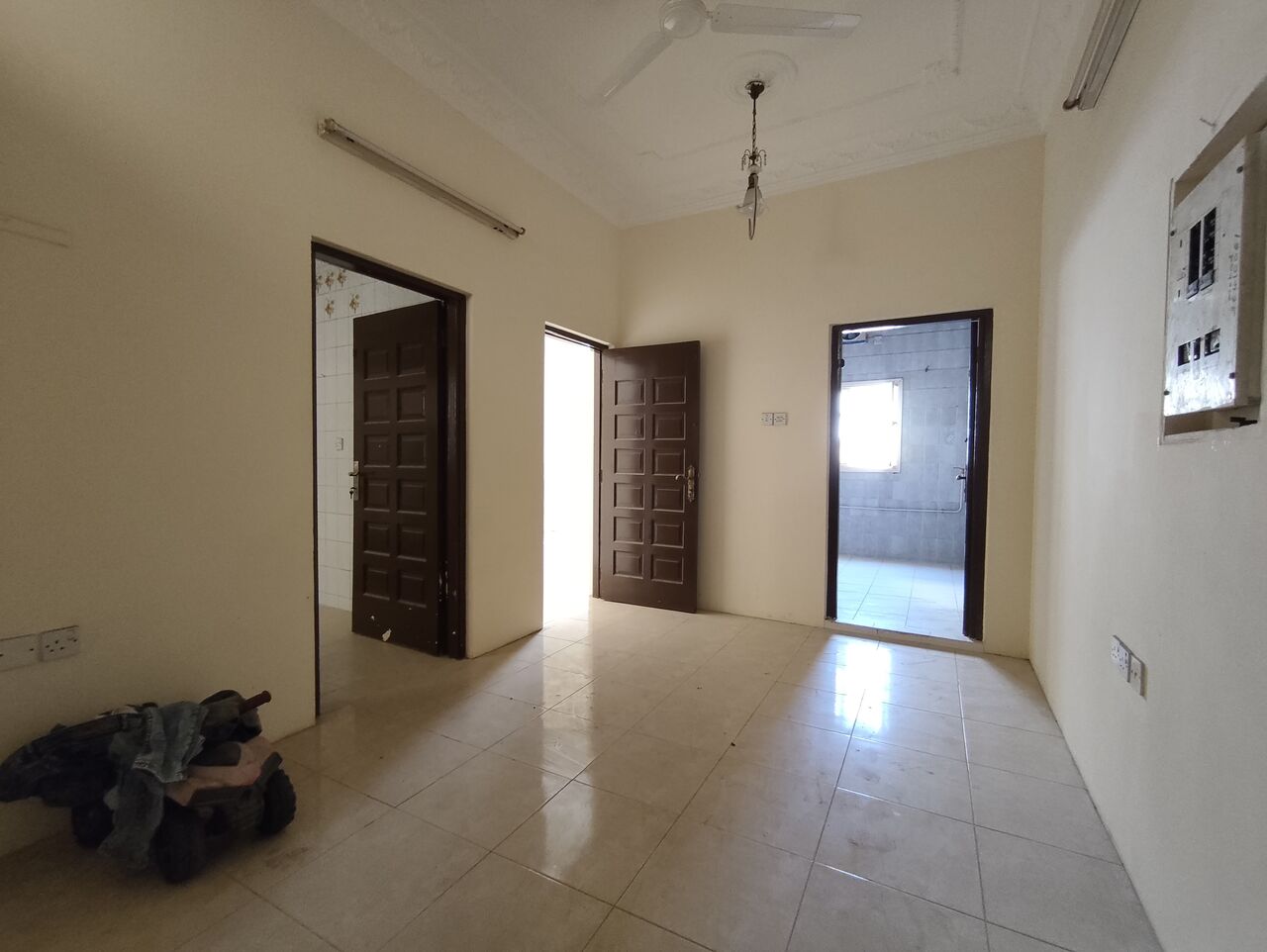 Tubli, Apartments, Flats, Houses & Villas, BHD 85/year,  1 BR,  Tubli:- 1Bhk Unfurnished Flat On Rent..