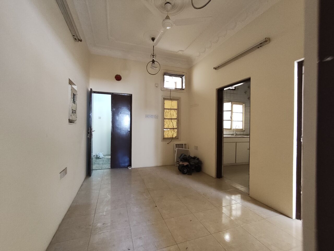 Tubli, Apartments, Flats, Houses & Villas, BHD 85/year,  1 BR,  Tubli:- 1Bhk Unfurnished Flat On Rent..