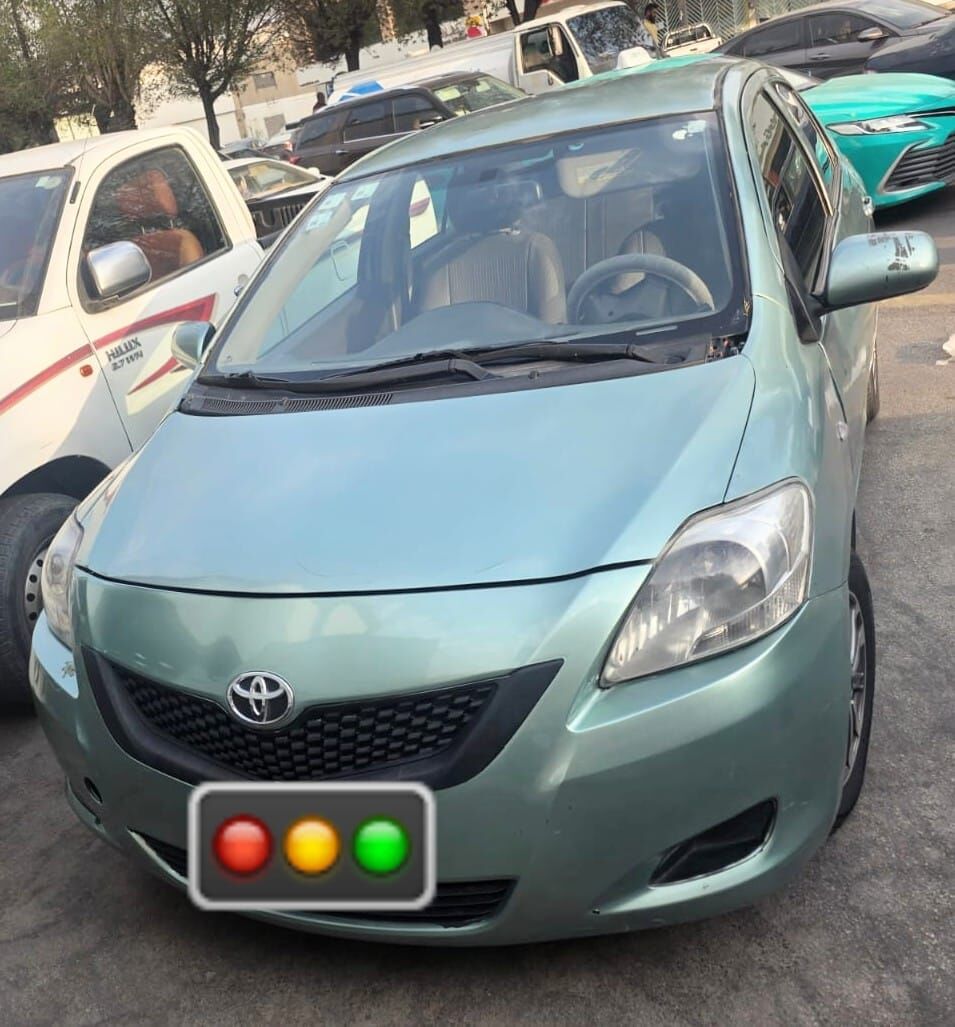 Al Malaz, Vehicles, Cars & Trucks , SAR 14500,  YARIS 2011 Automatic,  2011,  Automatic,  295000 KM,  Yaris   In Neat Running Condition