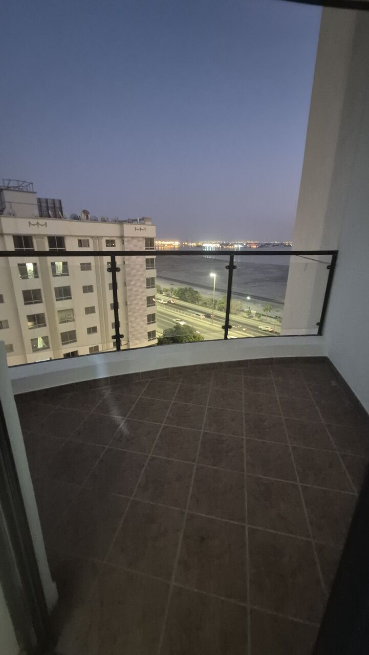 Mahooz, Apartments, Flats, Houses & Villas, BHD 650/month,  Furnished,  3 BR,  201 Sq. Meter,  Luxury Flat For Rent