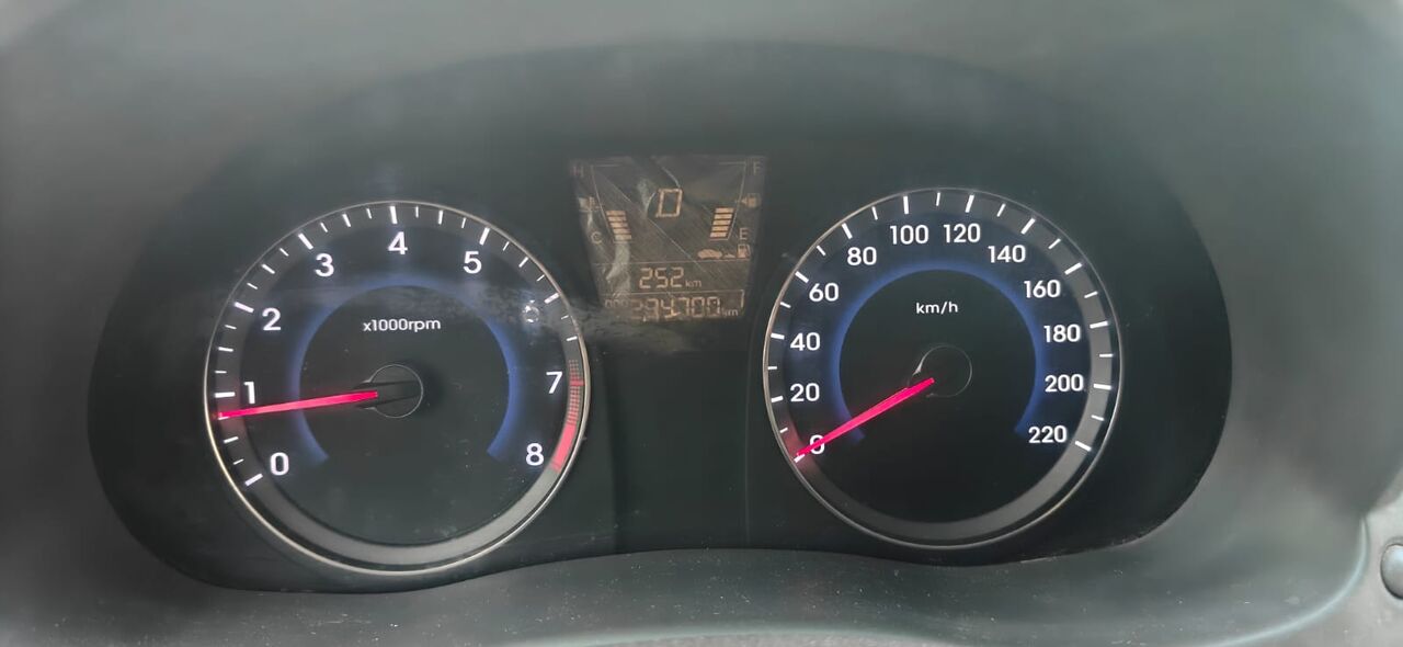 Jeddah, Vehicles, Cars & Trucks , SAR 22000,  Hyundai Accent,  2015,  Automatic,  295000 KM,