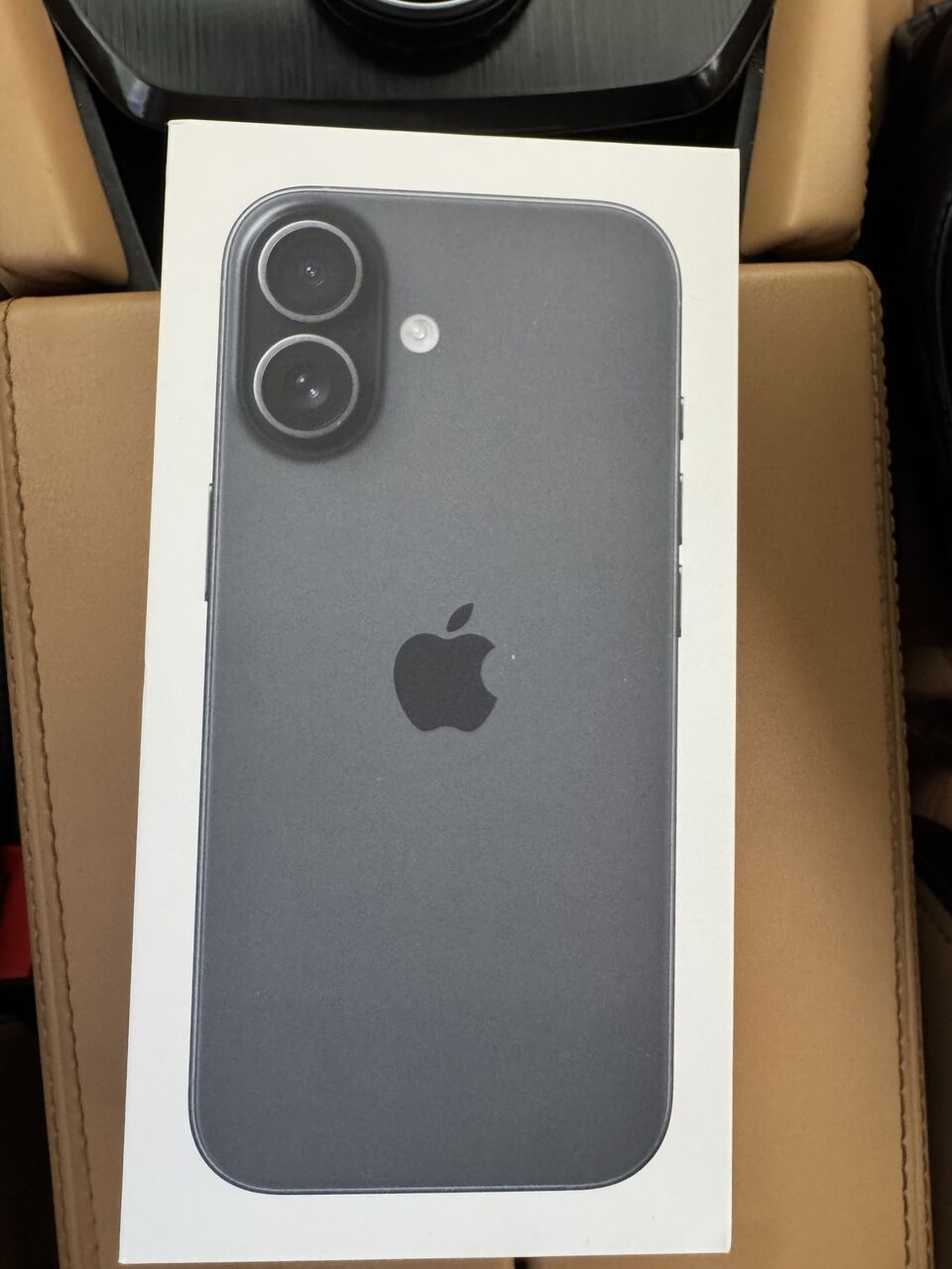 Riyadh, Mobile Phones, SAR 4000,  Brand New IPhone 17 Black 256Gb For Sale