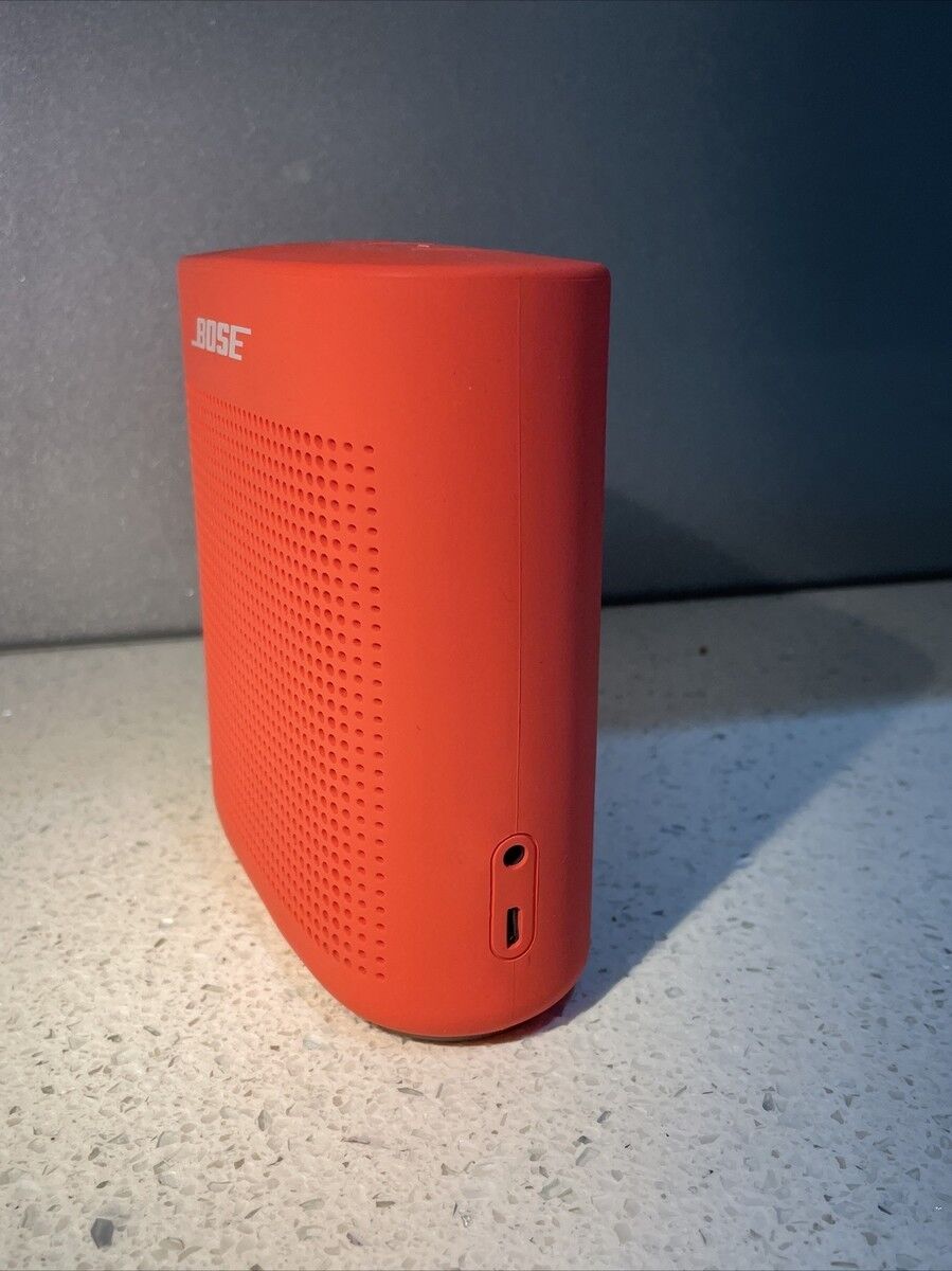 Jeddah, Mobile Phones, SAR 550,  BOSE Soundlink Color Ll