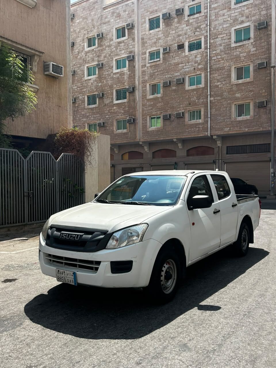 Jubail, Vehicles, Cars & Trucks , SAR 35000,  Isuzu D-MAX,  2015,  Manual,  272000 KM,  ISUZU Dmax For Sale - Model