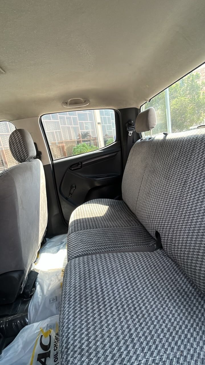 Jubail, Vehicles, Cars & Trucks , SAR 35000,  Isuzu D-MAX,  2015,  Manual,  272000 KM,  ISUZU Dmax For Sale - Model