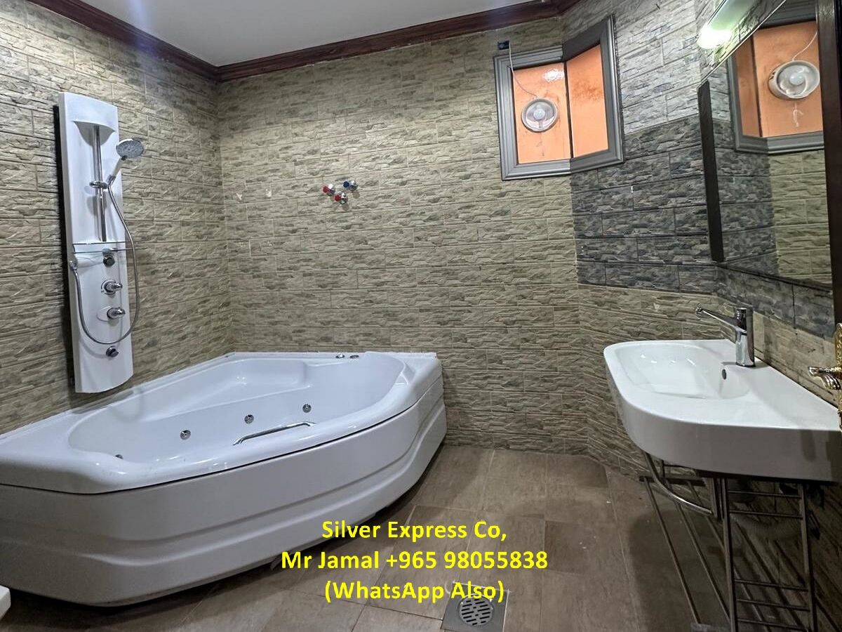 Mangaf, Apartments, Flats, Houses & Villas, KWD 700/month,  3 BR,  200 Sq. Meter,  3 Bedroom Spacious Floor For Rent In Mangaf.