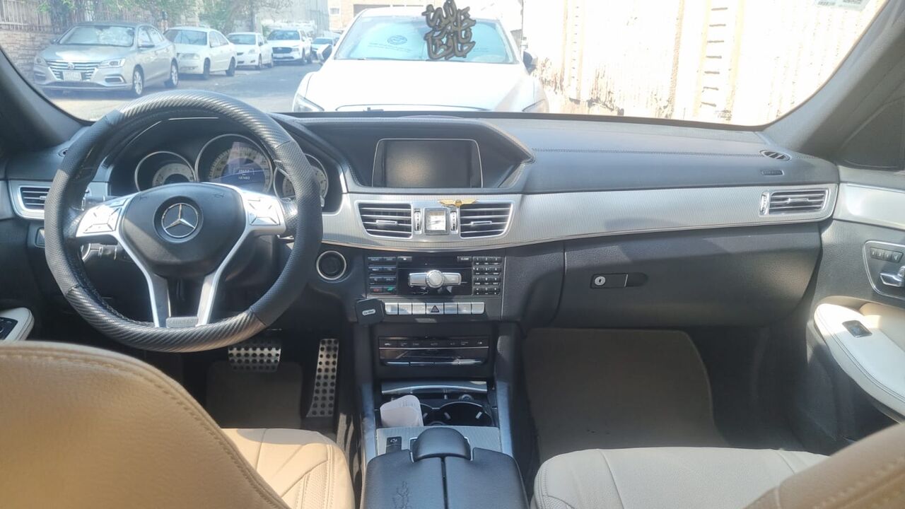 Jeddah, Vehicles, Cars & Trucks , SAR 55000,  Mercedes-Benz 300E,  2014,  Automatic,  187000 KM,  Mercedes-Benz E300 -  - Excellent Condition