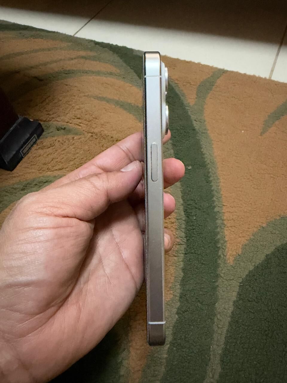Riyadh, Mobile Phones, SAR 3000,  IPhone 15 Pro 512GB | White Titanium | Mint Condition