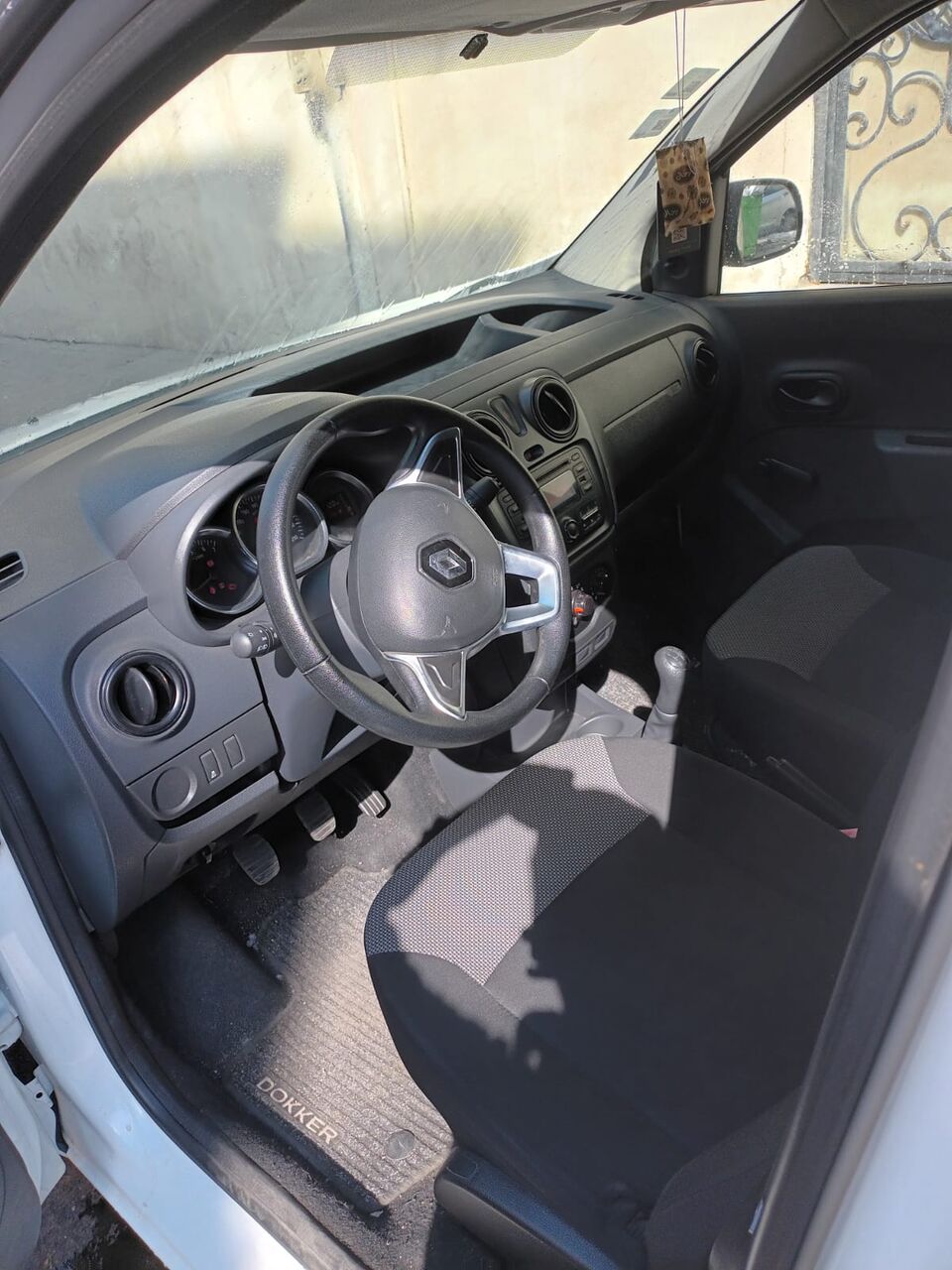 Khobar, Vehicles, Cars & Trucks , SAR 20,  Renault Dokker Van 2020 Model,  2020,  Manual,  140000 KM,  Renault Dokker Van For Sale 20,000