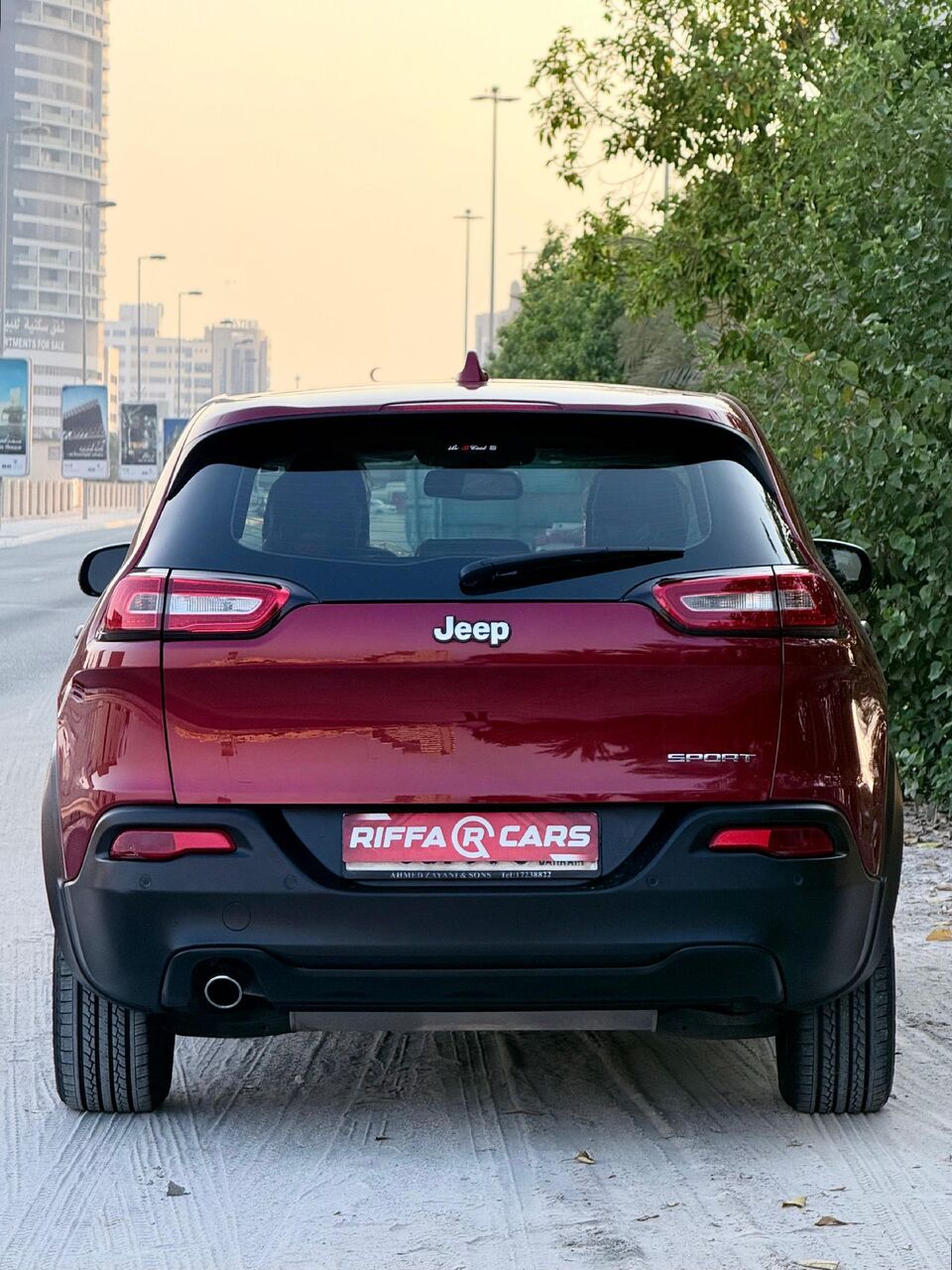 Manama, Vehicles, Cars & Trucks , BHD 3250,  Jeep Cherokee,  2016,  Automatic,  107000 KM,   Sports  Model