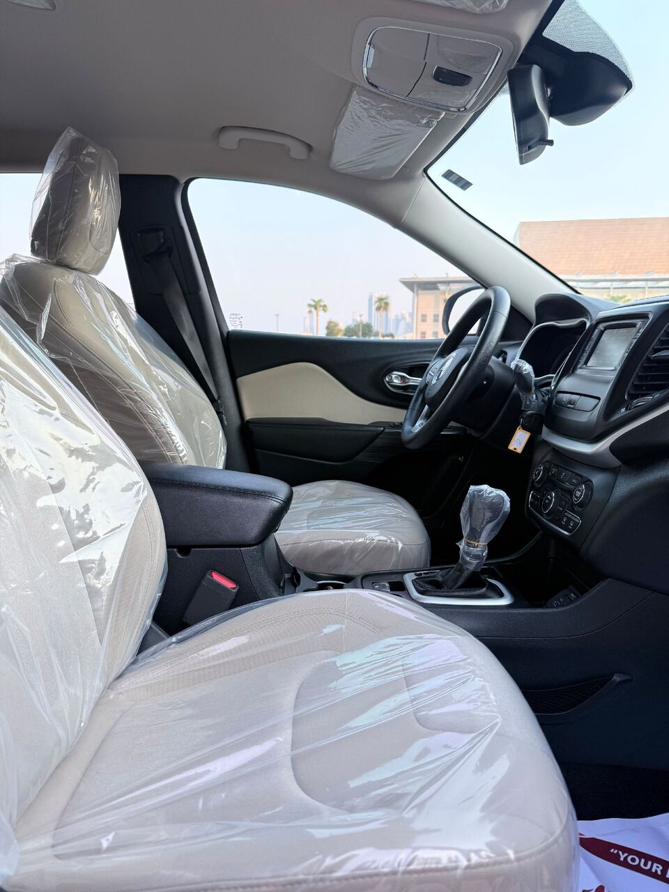 Manama, Vehicles, Cars & Trucks , BHD 3250,  Jeep Cherokee,  2016,  Automatic,  107000 KM,   Sports  Model