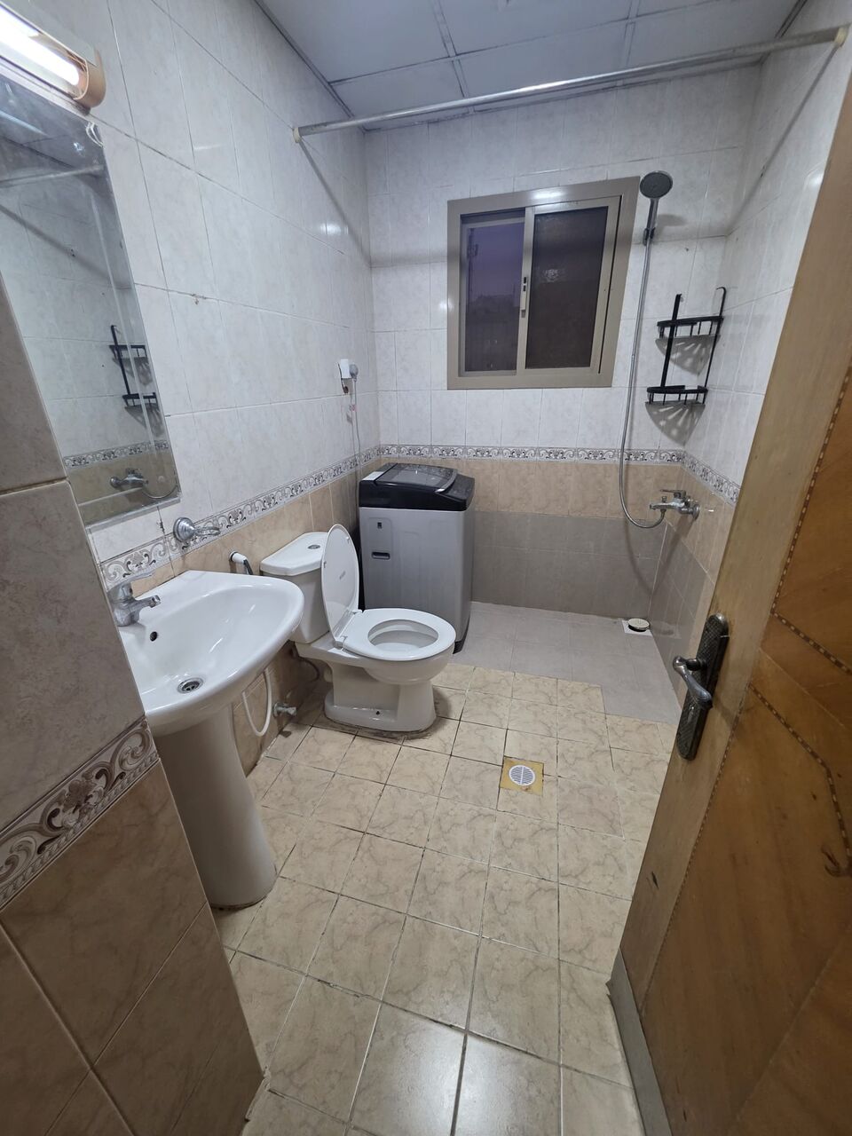 Hoora, Apartments, Flats, Houses & Villas, BHD 220/month,  1 BR,  Flat For Rent In Hoora With EWA , Unlimited Exhibition Road