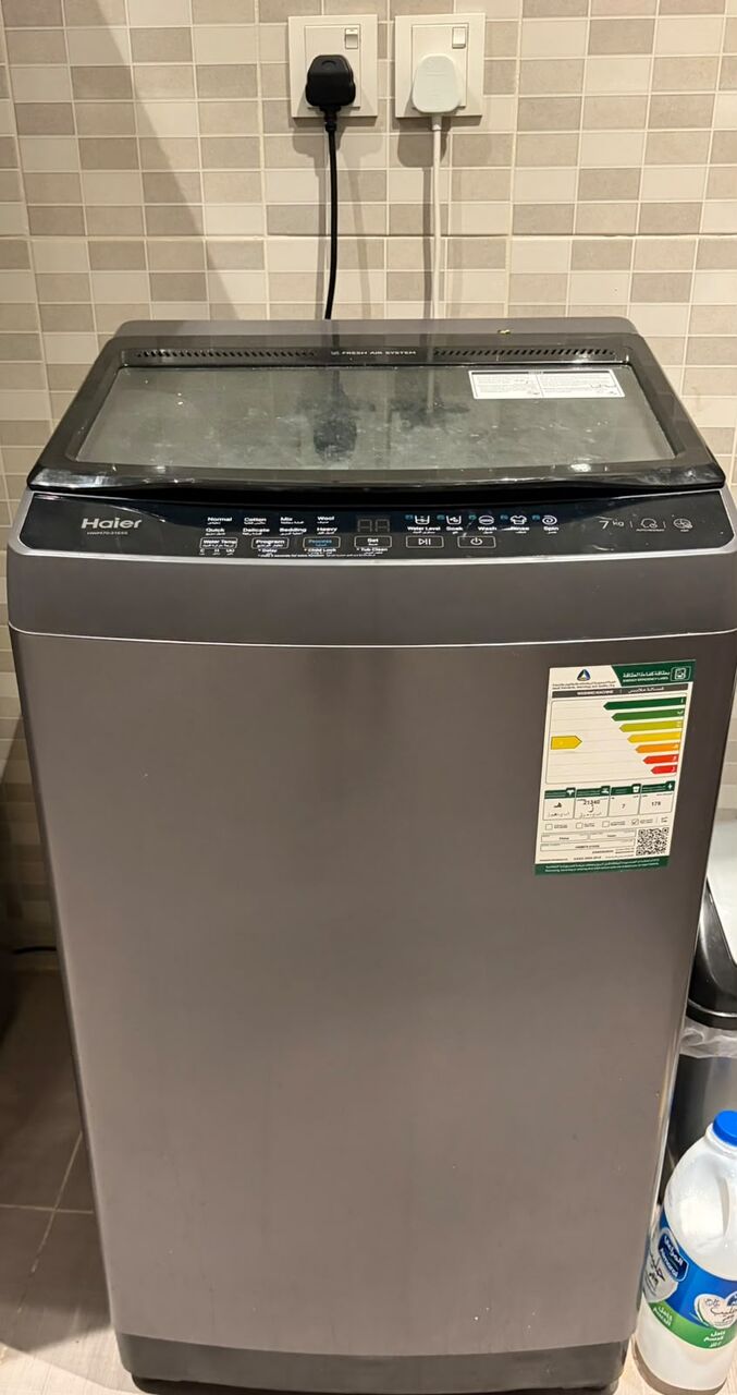 Riyadh, Appliances, SAR 700,  Selling-Relocating Haier Washing Machine 7KG
