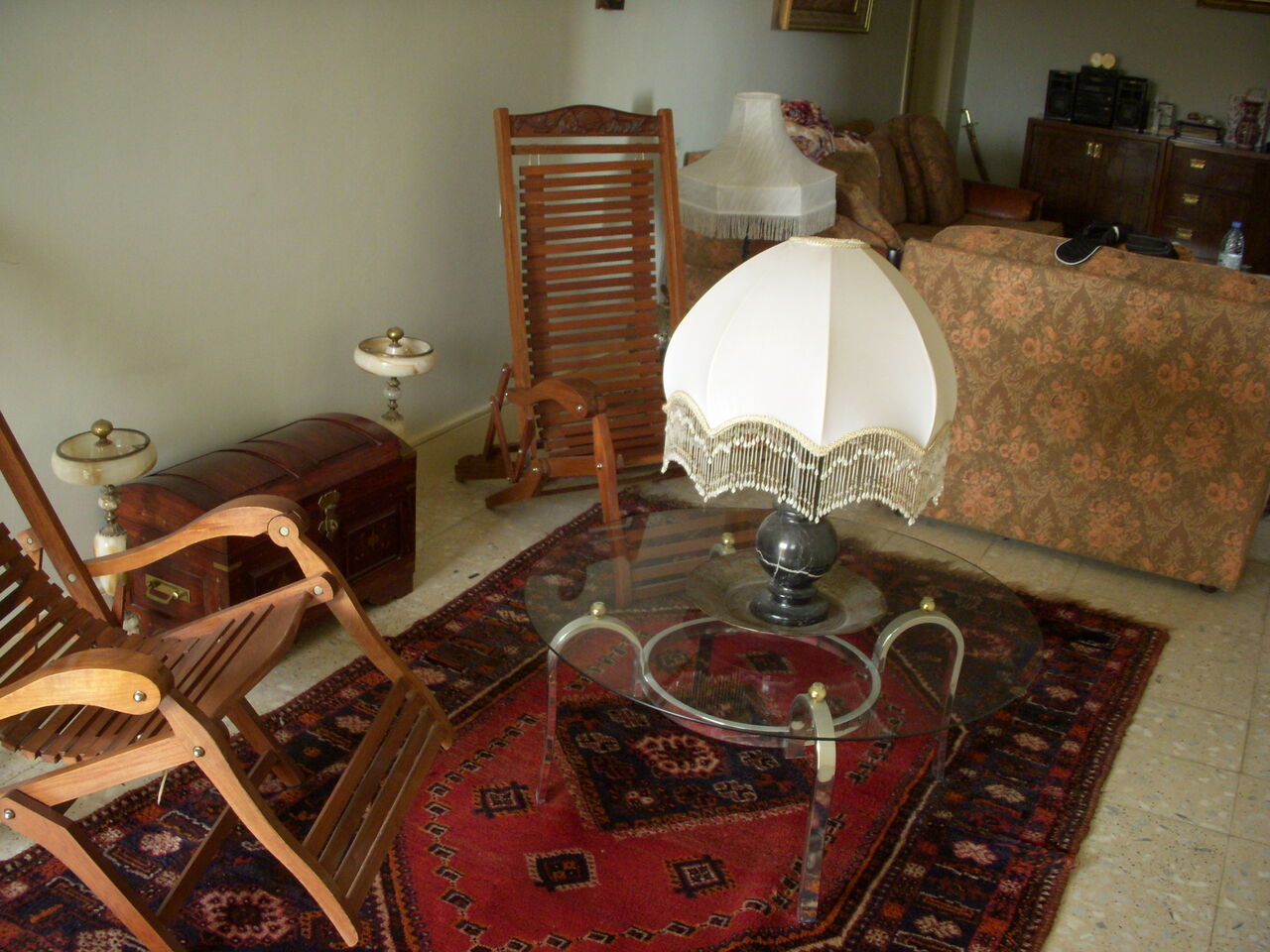 Riyadh, Furniture, SAR 1,  Wooden / Glazed Dispaly Items - Big Sale
