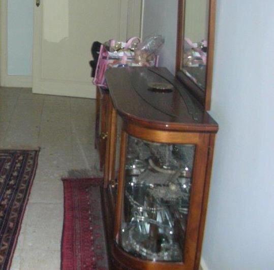 Riyadh, Furniture, SAR 1,  Wooden / Glazed Dispaly Items - Big Sale