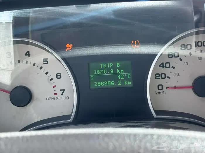 Riyadh, Vehicles, Cars & Trucks , SAR 12000,  Ford Explorer,  2010,  Automatic,  297000 KM,    12000 Slightly Negotiable