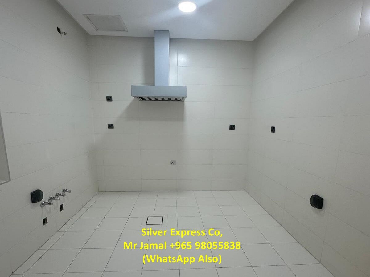 Kuwait City, Apartments, Flats, Houses & Villas, KWD 750/month,  3 BR,  200 Sq. Meter,  Brand New Fully Sea View Apartment For Rent In Hassa Al Mubarak.