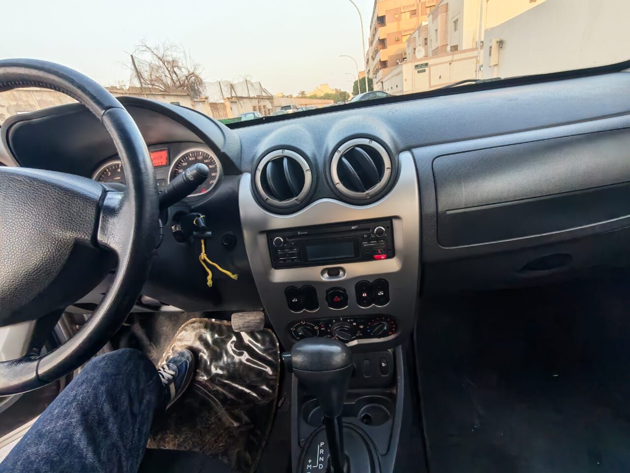 Riyadh, Vehicles, Cars & Trucks , SAR 16,  Renault Duster (SUV) - Silver Color,  2015,  Automatic,  200000 KM,  Personal Use Car