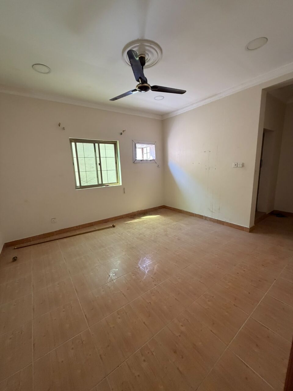 Kabul, Apartments, Flats, Houses & Villas, AFN 170/month,  100 Sq. Meter,  للإيجار شقة في الجنبية