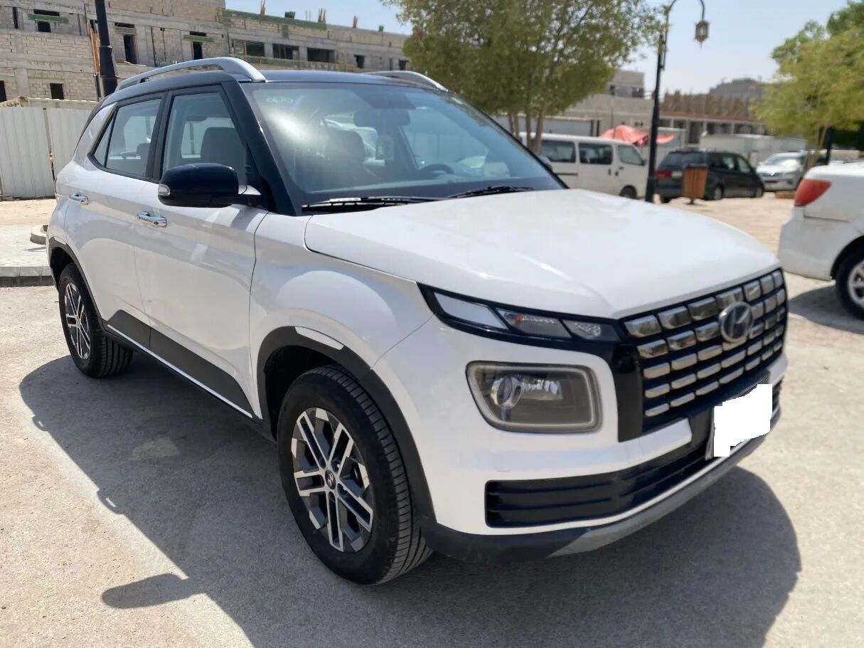 Riyadh, Vehicles, Cars & Trucks , SAR 44000,  Hyundai Venue,  2023,  Automatic,  73 KM,    – Premium – Two‑Tone Black & White