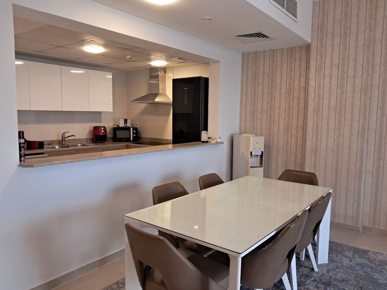 Manama, Apartments, Flats, Houses & Villas, BHD 550/month,  Furnished,  2 BR,  161 Sq. Meter,  For Rent 2BR Furnished Apartment In Amwaj