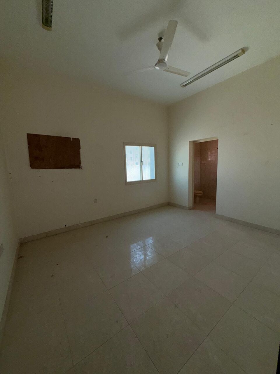 Kabul, Apartments, Flats, Houses & Villas, AFN 100/year,  100 Sq. Meter,  للإيجار شقة تجارية مكتبية في توبلي خل