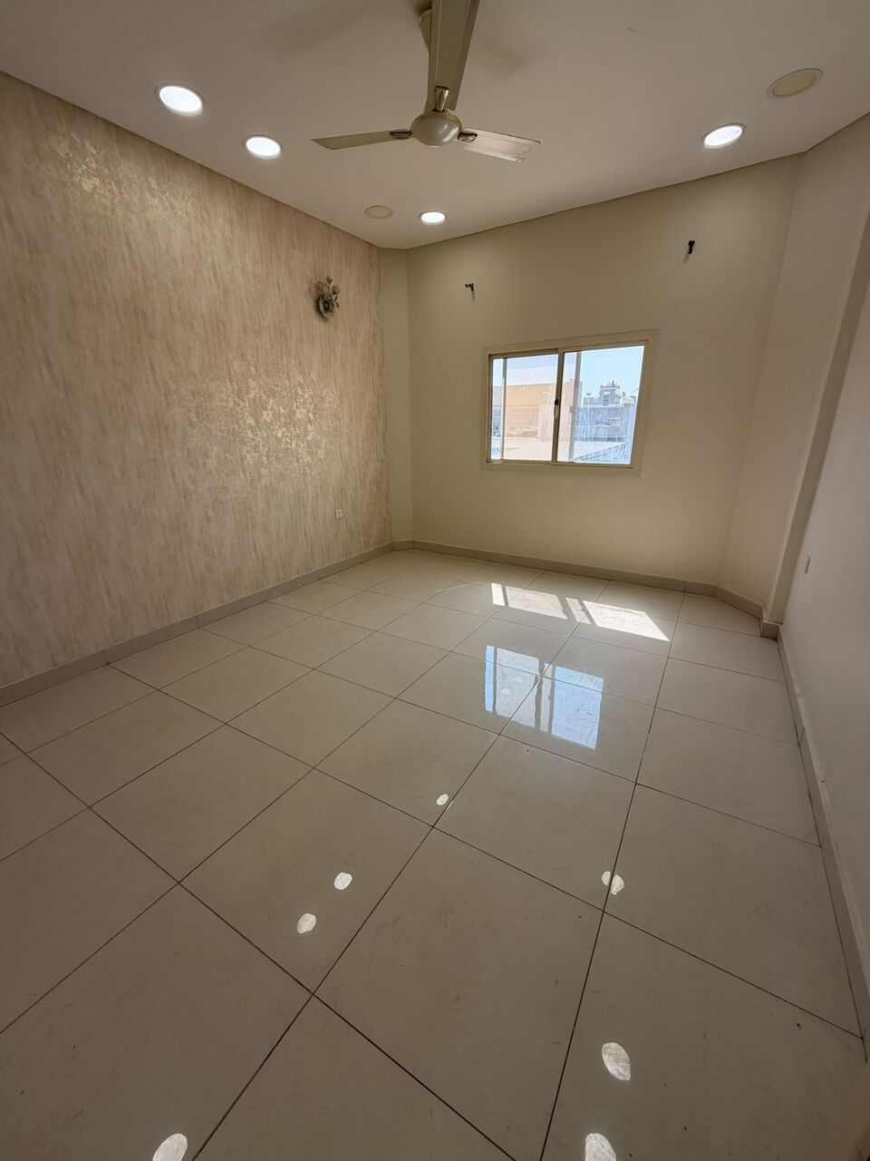 Kabul, Apartments, Flats, Houses & Villas, AFN 175/year,  100 Sq. Meter,  شقة كبيرة و جديدة للإيجار بمنطقة هادئ