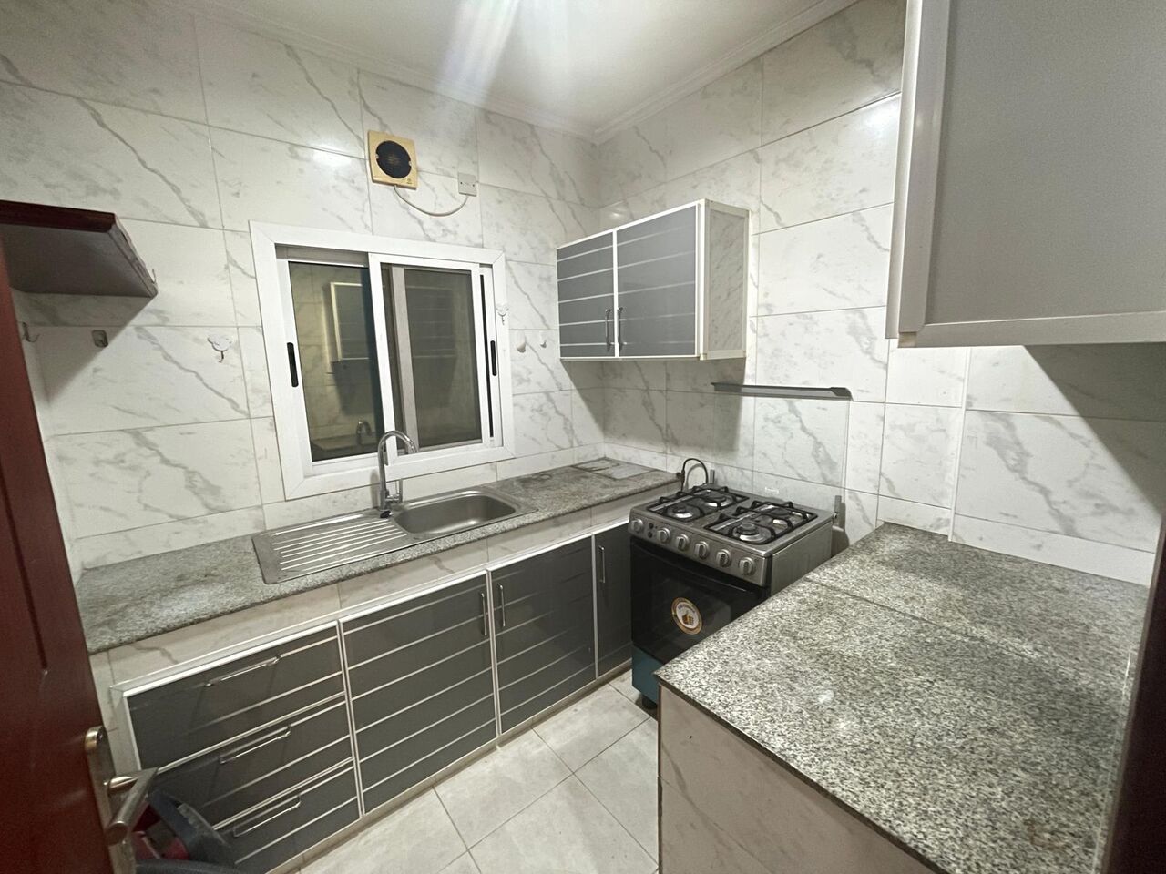 Segaya, Apartments, Flats, Houses & Villas, BHD 250/month,  1 BR,  1 Bedroom Fully Furnished With Ewa In Segaya